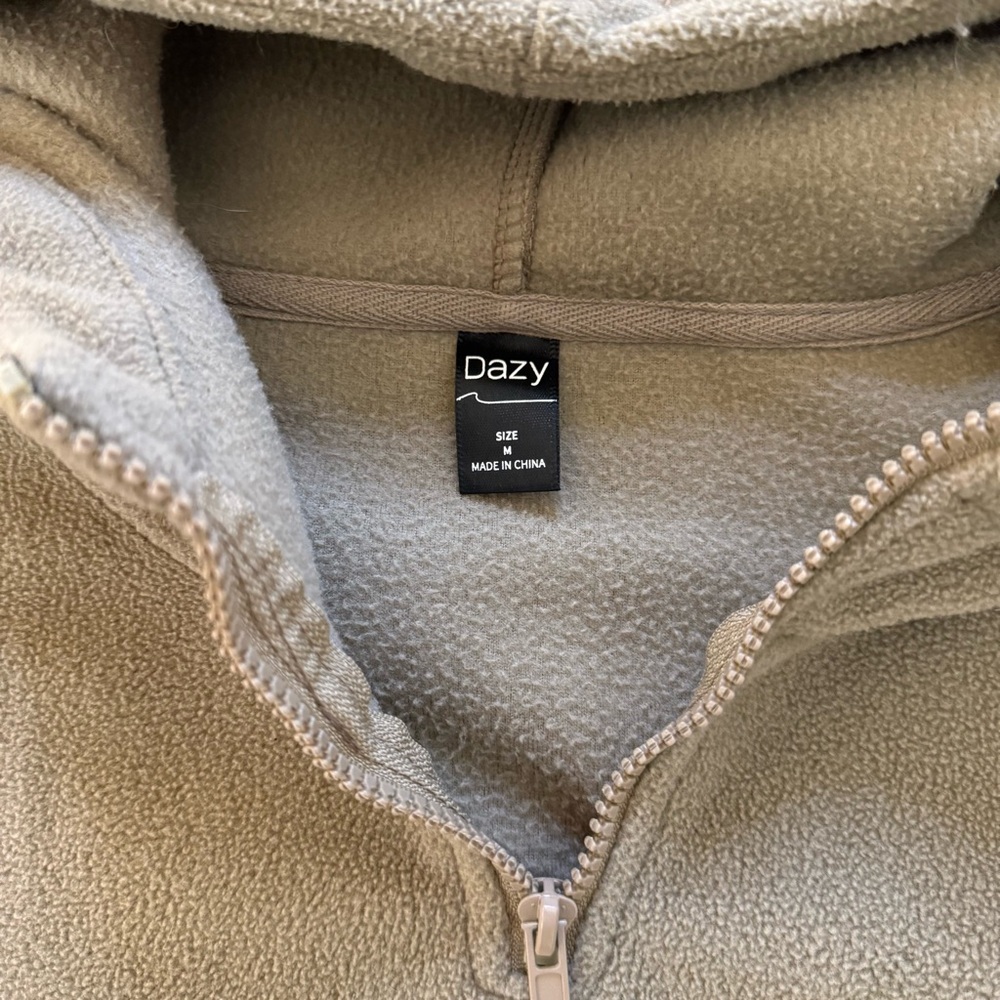 DAZY Climbing Mountain Women's Cozy Brown Fleece Pullover - Picture 8 of 8